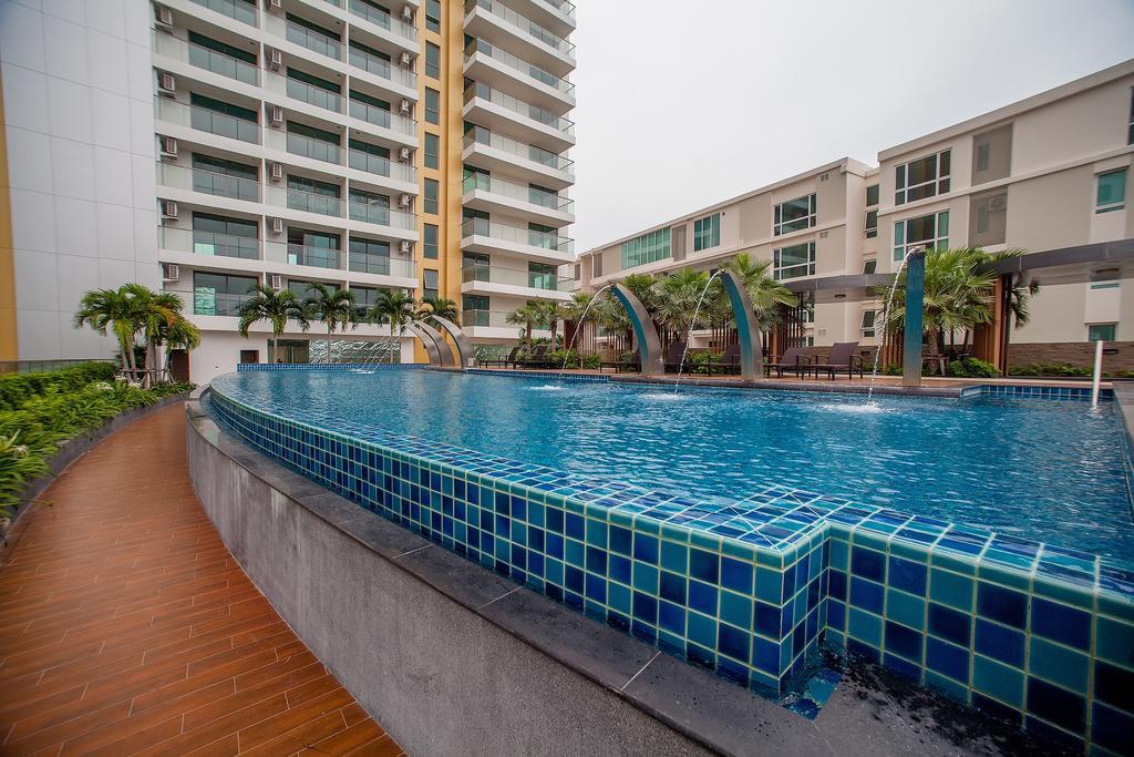 Peak Towers Condominium Pattaya ภายนอก รูปภาพ